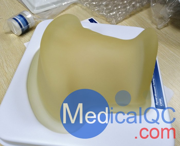 Cirs074甲狀腺超聲訓(xùn)練模體,Cirs074甲狀腺穿刺模體實(shí)物圖